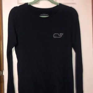 navy blue vineyard vines top